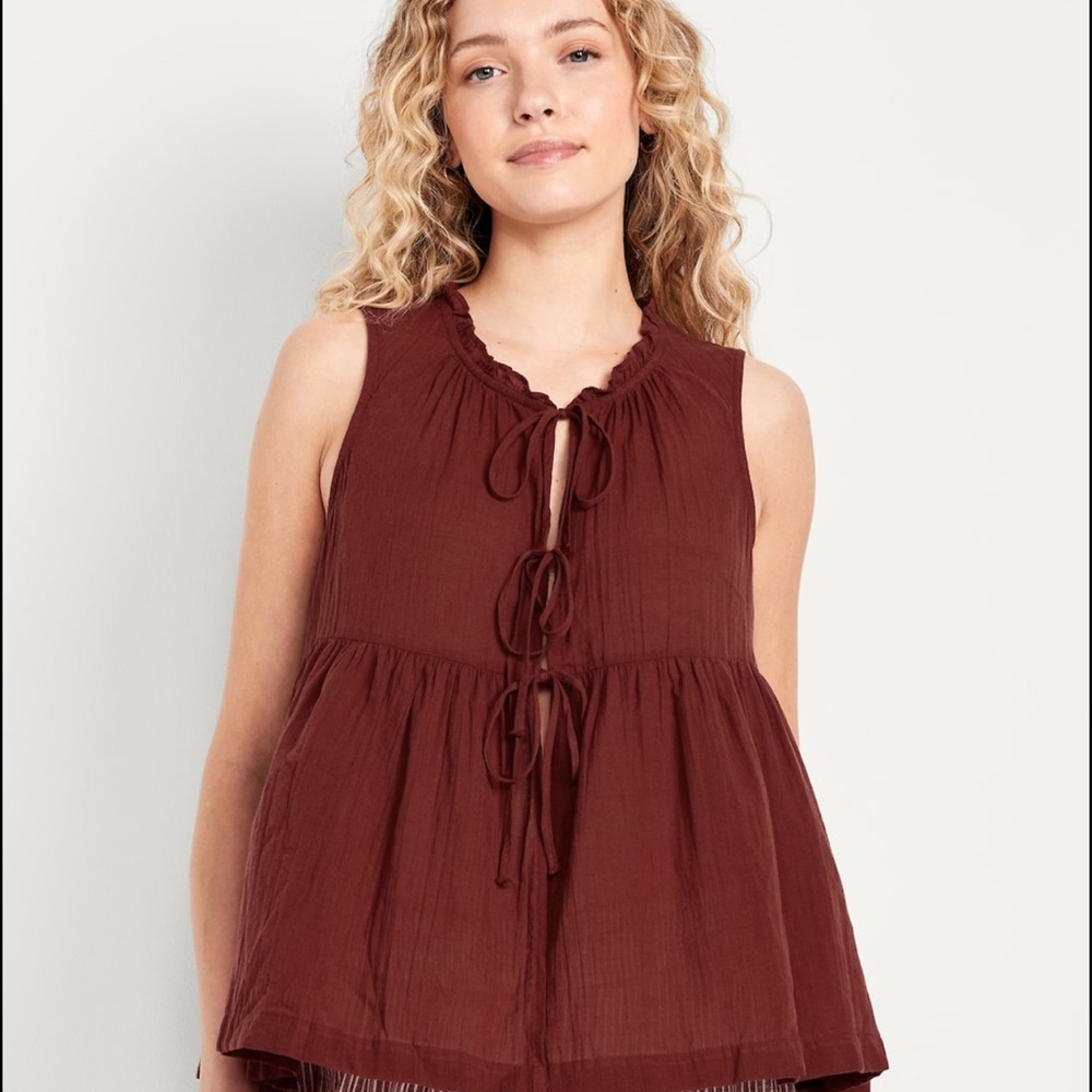 NWT WHITE Old Navy Sleeveless Crinkle Gauze Tie-Front Top
